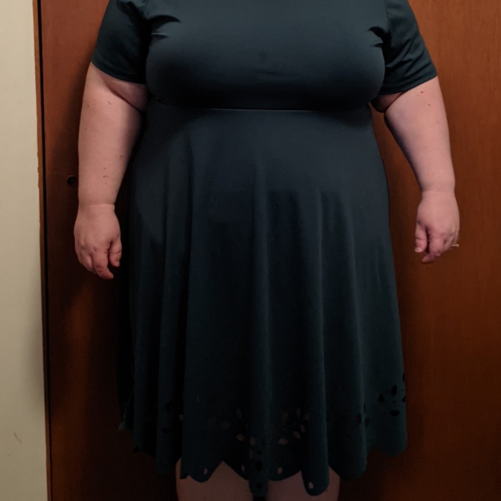 Green dress, 4xl